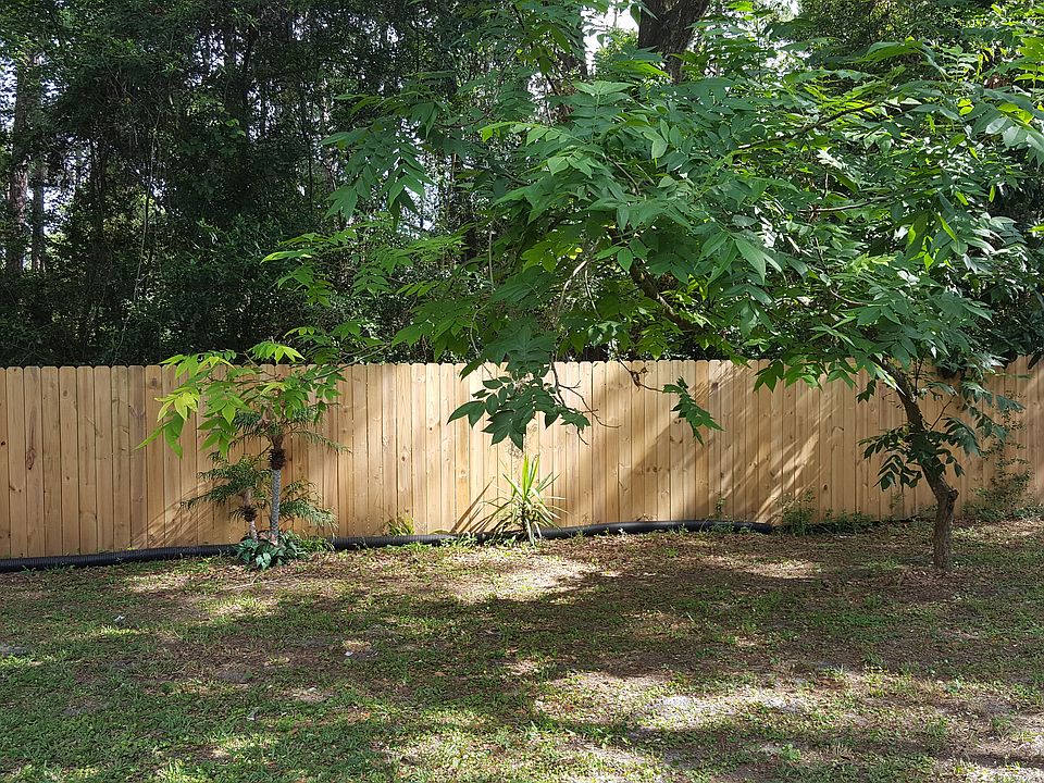 1st image of 13582 Bamboo Dr