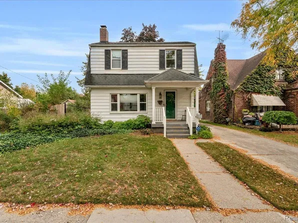 30 Ogemaw Rd, Pontiac, MI 48341
