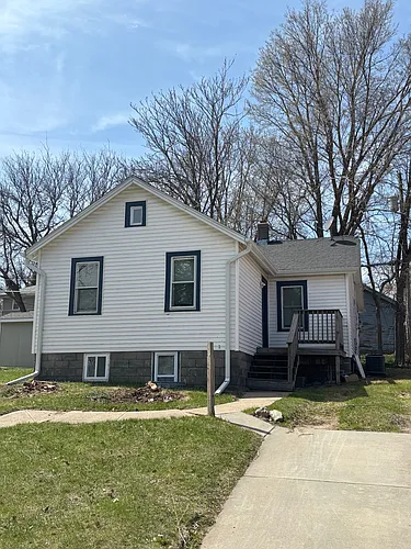 1008 N 48th Ave Photo 1