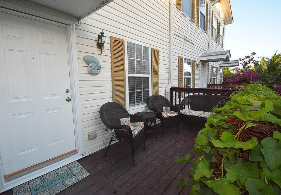 1st image of 3075 Flagler Ave Unit 6