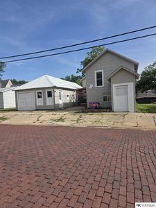 614 8th St, Fairbury, NE, 68352