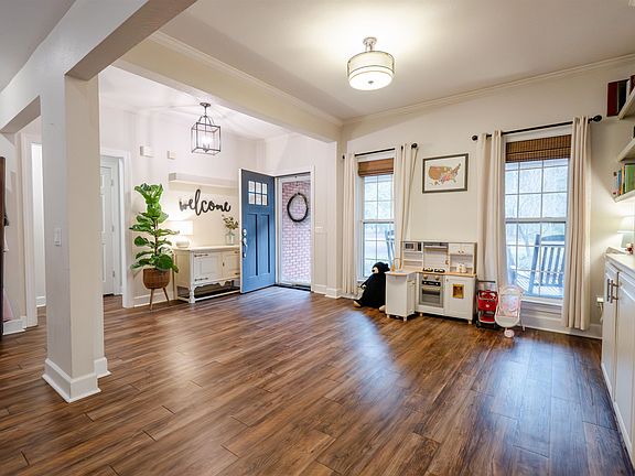 2nd image of 1991 Buckfield Dr