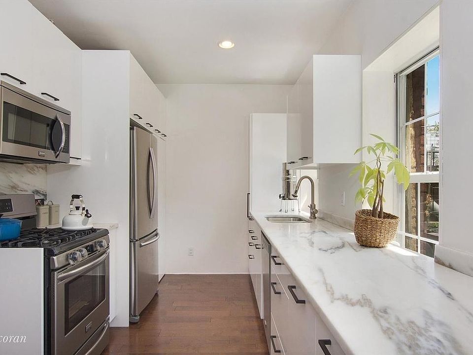 1st image of 244 E 32nd St APT 4