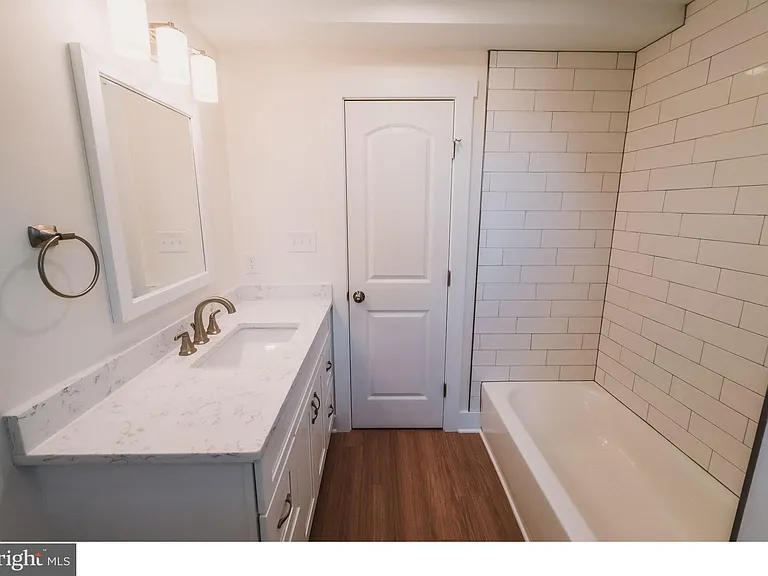 449 Falmouth St — Photo 23