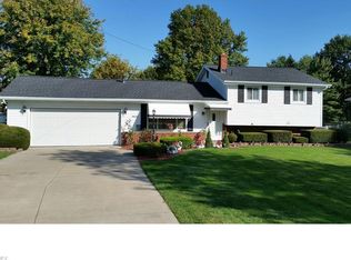 34212 Bainbridge Rd, North Ridgeville, OH 44039
