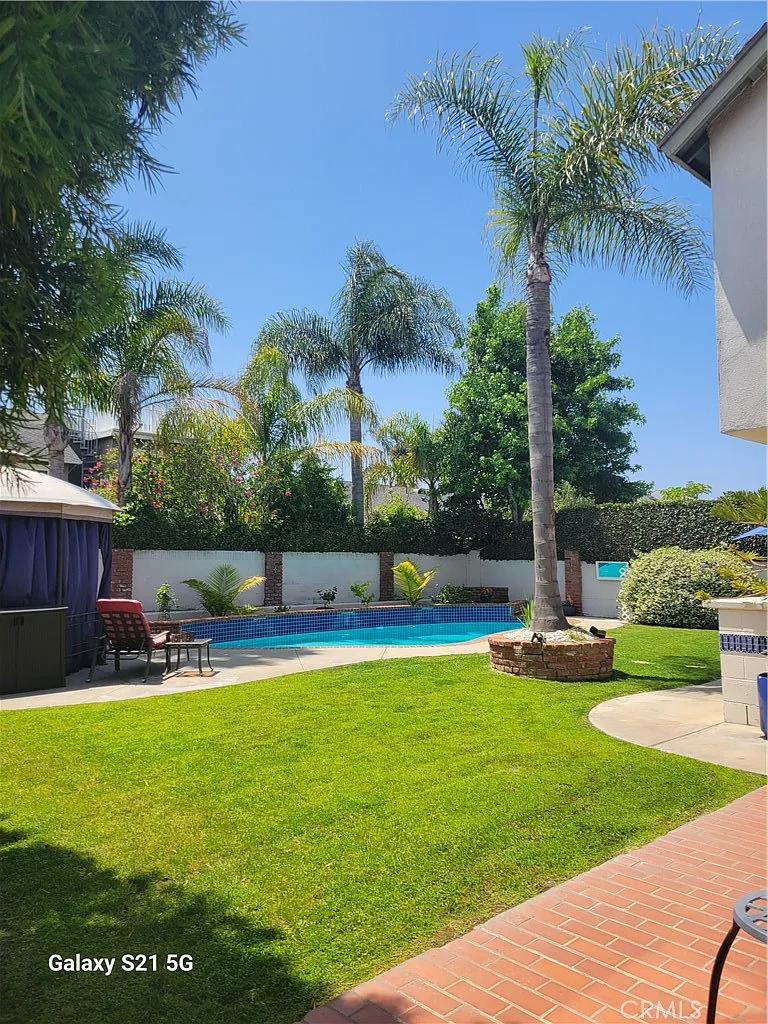 1 bed, 500 sqft, $2,250 — Photo 3