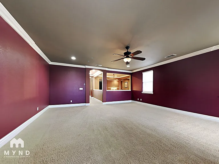 9351 Palmerson Dr — Photo 40
