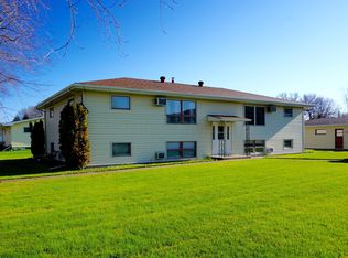 240 5th Ave NE, Valley City, ND 58072