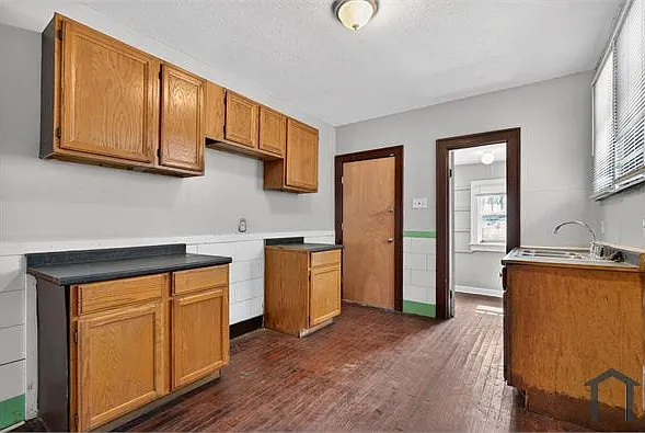 5944 Thekla Ave — Photo 20