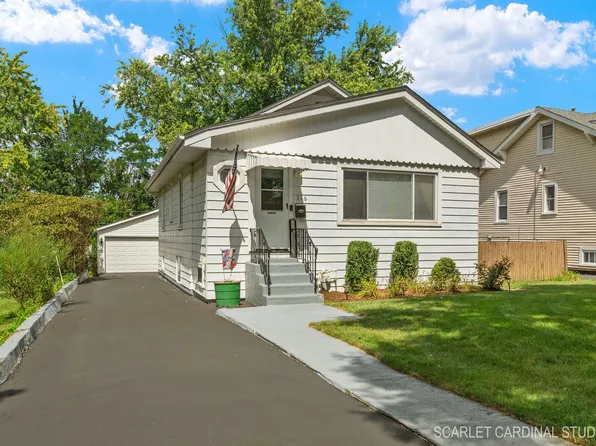 316 W Kenilworth Ave, Villa Park, IL 60181