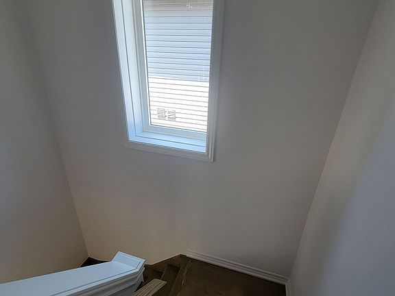 4th image of 461 Blackburn Dr #66