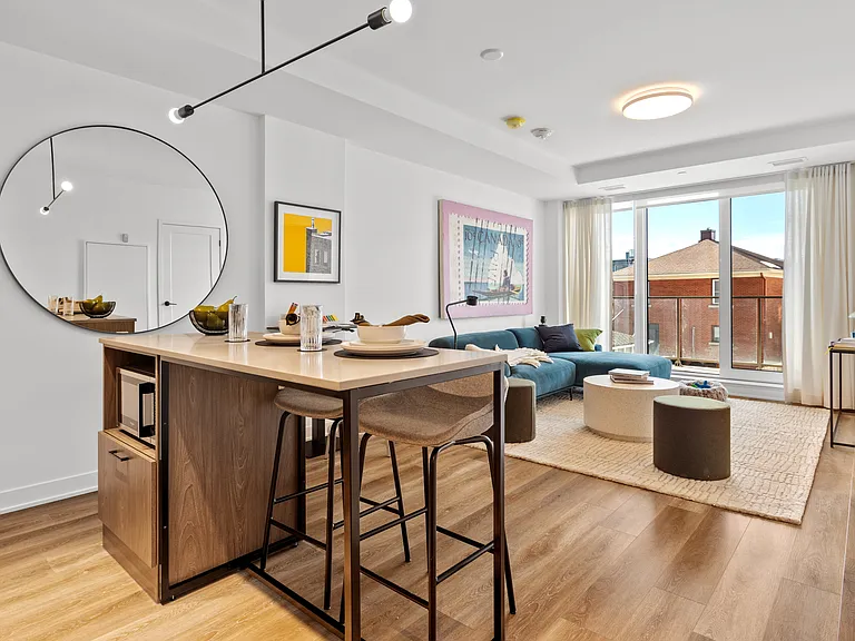 300 McRae Ave — Photo 9
