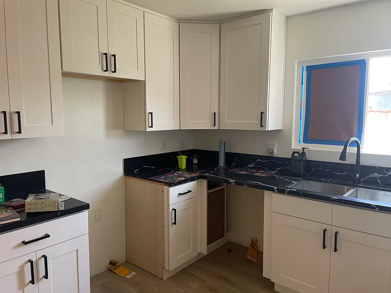 13641 Nelson Ave — Photo 4