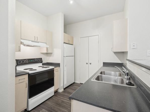 1950 N Pennsylvania St #1D-3427