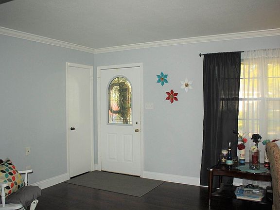 3rd image of 12010 Lyndell St