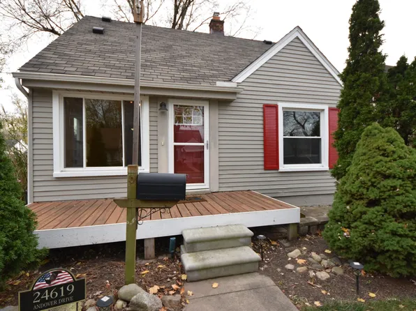 24619 Andover Dr, Dearborn Heights, MI 48125