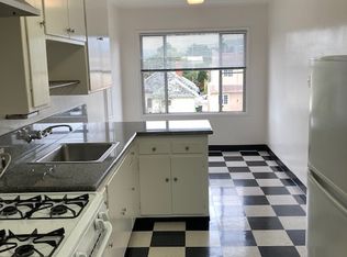 854 40th St APT 11, Emeryville, CA 94608