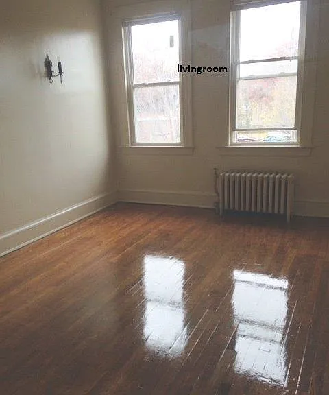 22 Evergreen Avenue, Hartford, CT — Photo 1