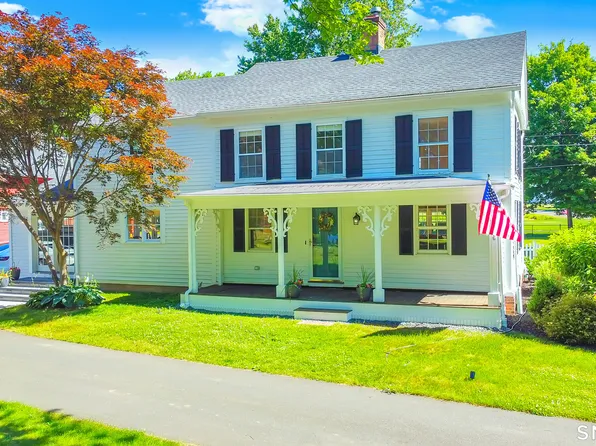309 North Grand Street, Suffield, CT 06093