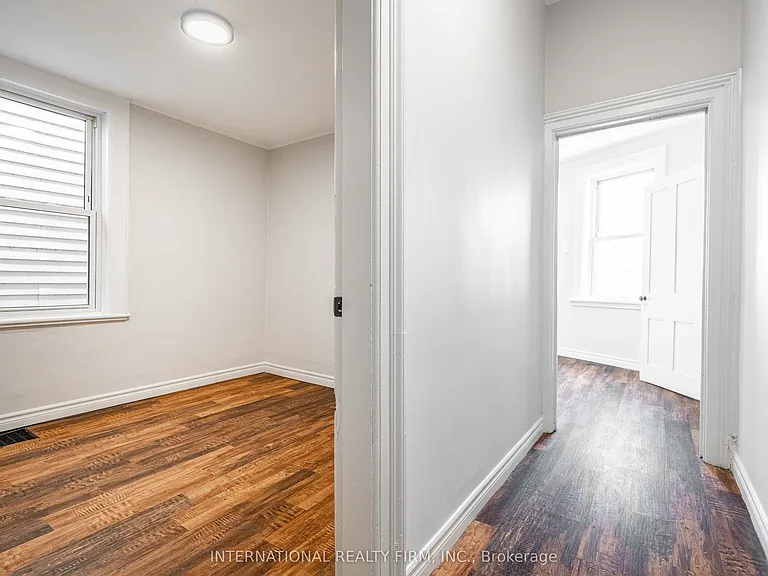 221 Hamilton Rd #3 — Photo 7