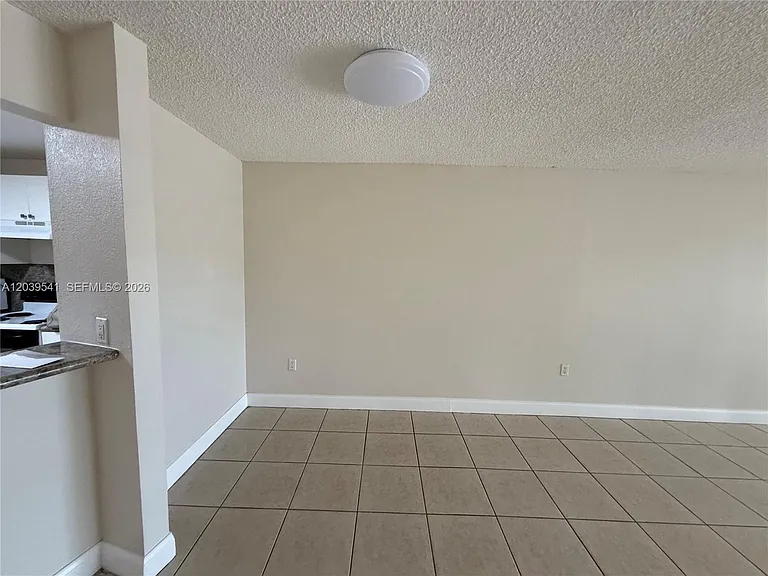 4205 N University Dr #309 — Photo 8