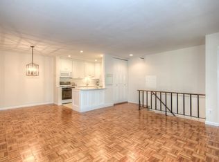 262 Old Forge Xing, Devon, PA 19333