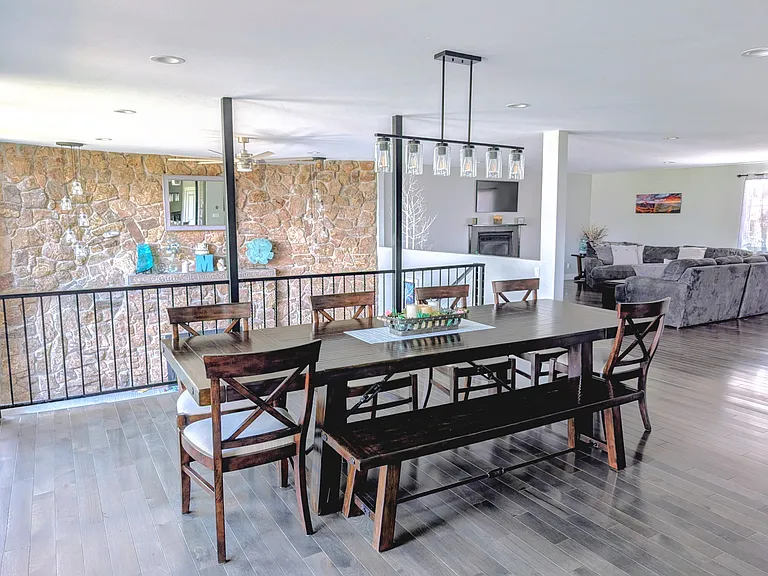 77 Whispering Pines Cir — Photo 12