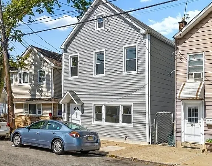 308 N 2nd St #2 — Photo 1