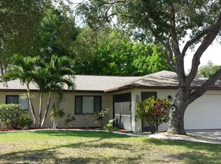 1703 SE 6th Ln, Cape Coral, FL 33990