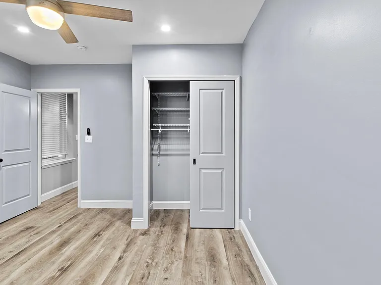 418 S 15th St #1F — Photo 17