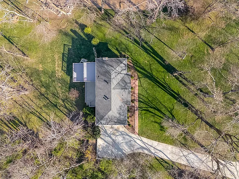 5102 Beauregard Ln — Photo 23