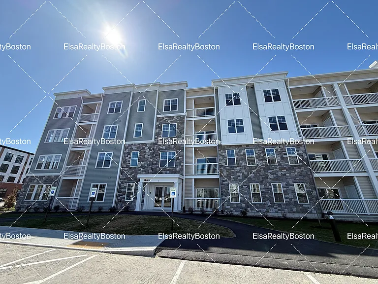 6 Stratton Dr #110 — Photo 16