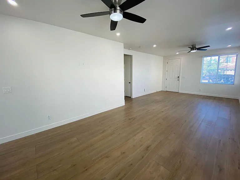 8794 Timber Mesa St — Photo 6