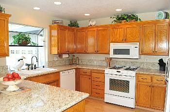 2nd image of 10433 Maranatha Pl