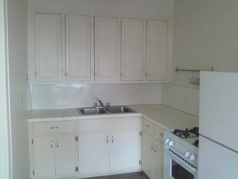 Gallatin Manor LLC — Photo 20