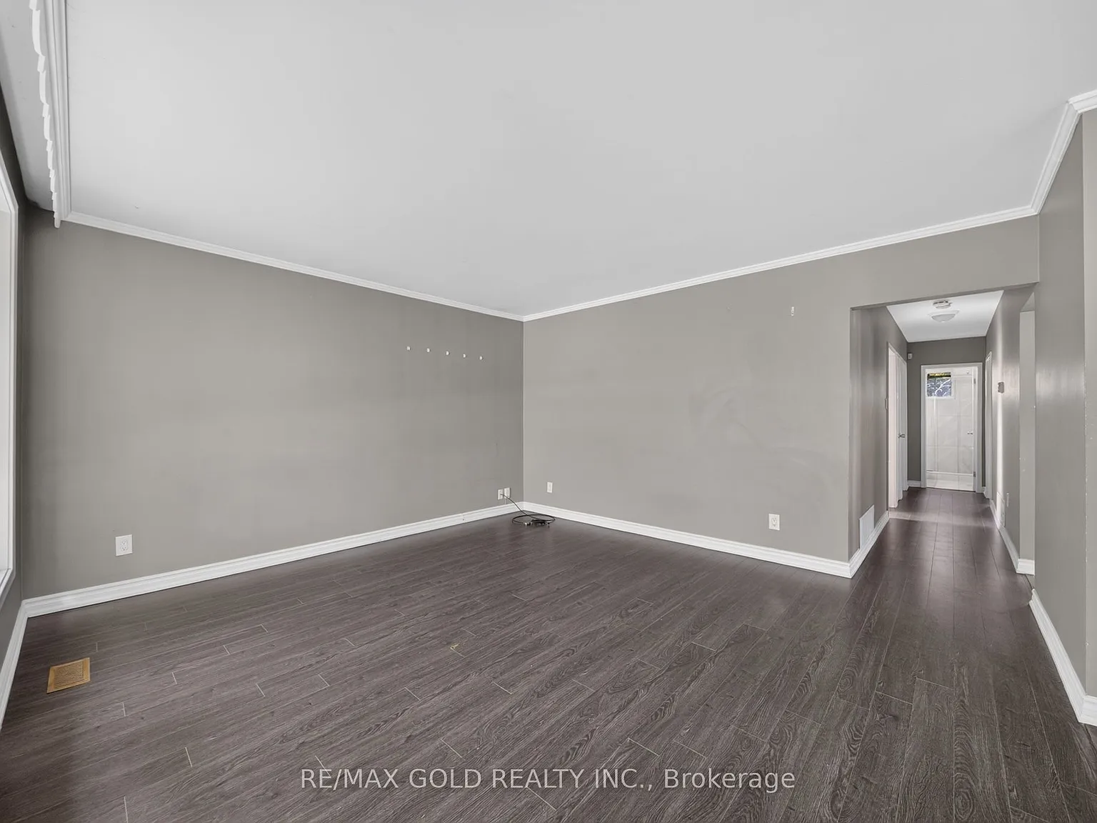 3 bed, $2,900 — Photo 4
