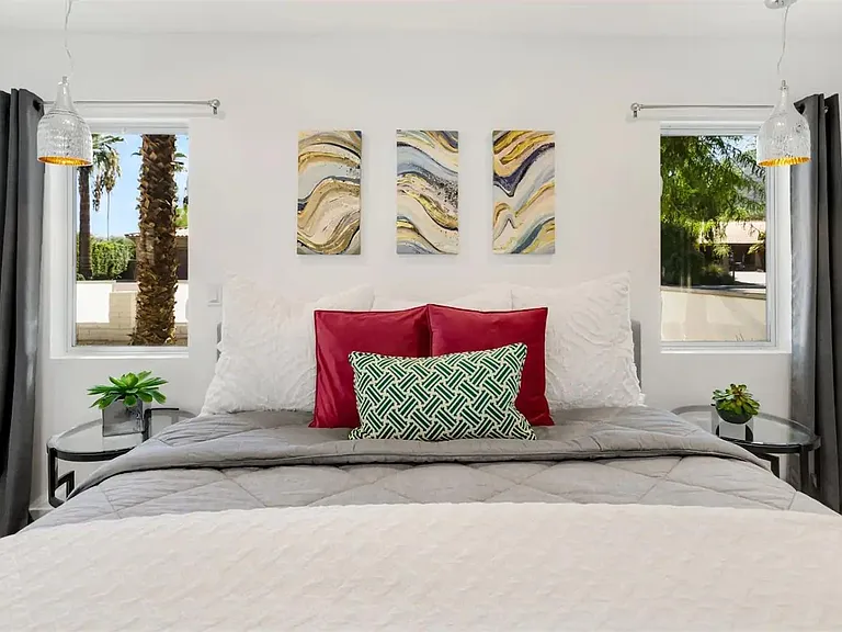 72382 Desert Dr — Photo 37
