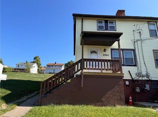 2907 Overhill St, South Park, PA 15129
