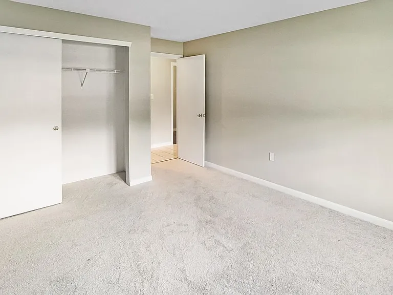 3 New Haven Dr #G205 — Photo 15