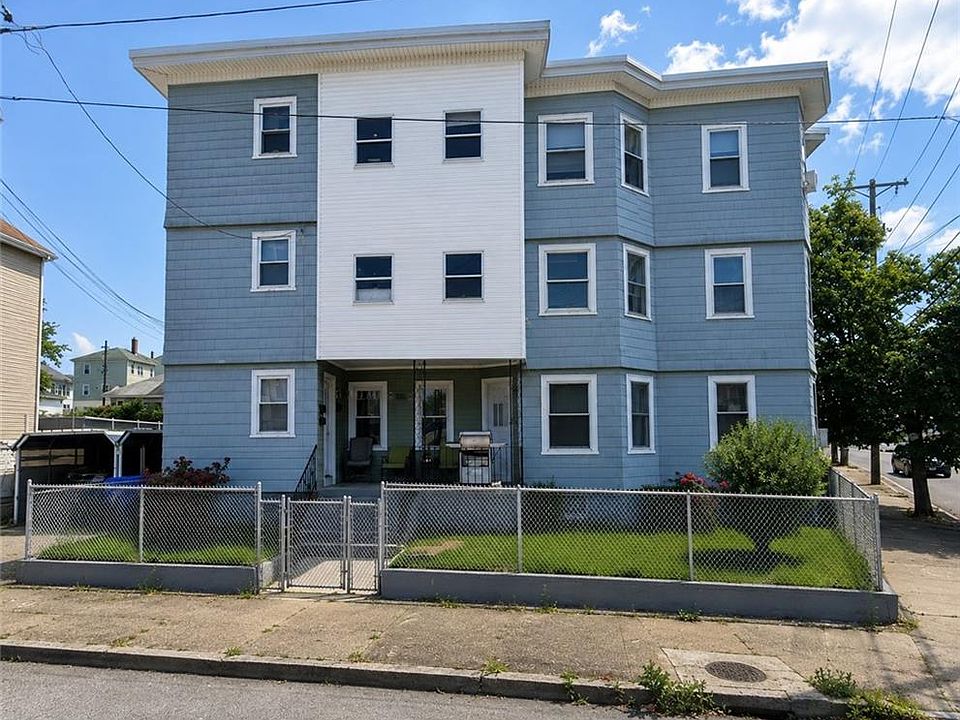 1st image of 868 Main St