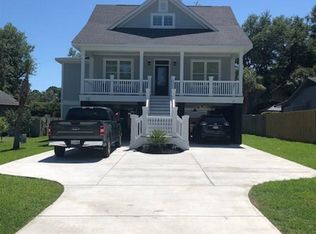 515 S Maple Ave, Surfside Beach, SC 29575