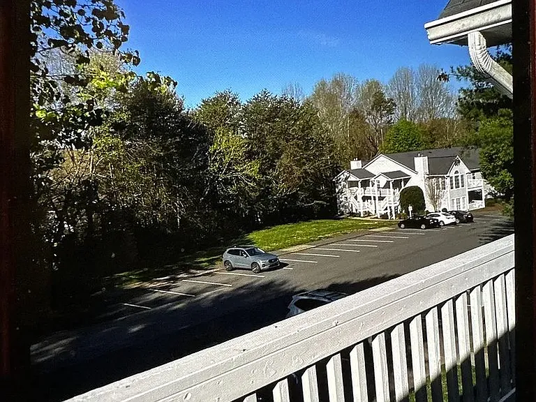 675 Balfour Rd — Photo 9