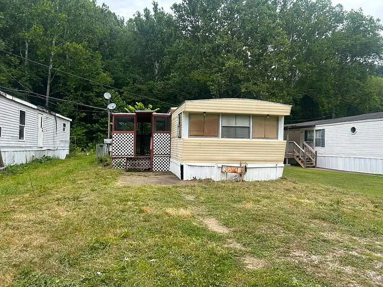 147 Burnt Mill Cir #147 — Photo 9