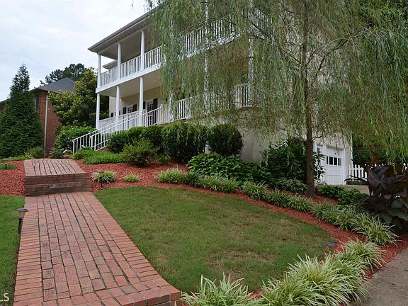 2nd image of 2840 Abbottswell Dr