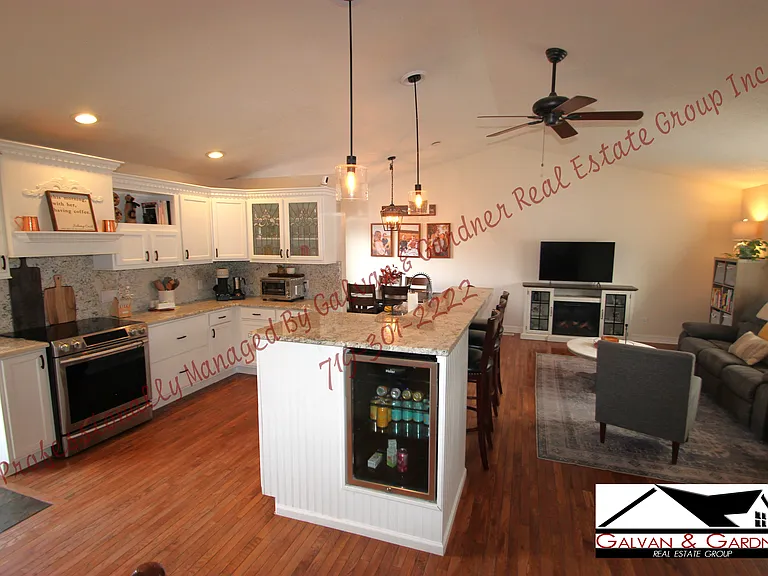 2110 Chapel Hills Dr — Photo 9