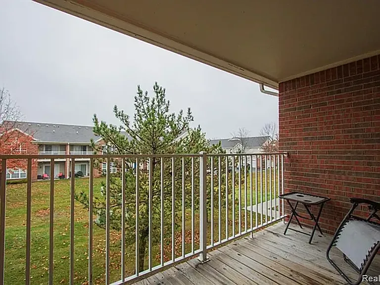 51602 Stern Ln — Photo 16