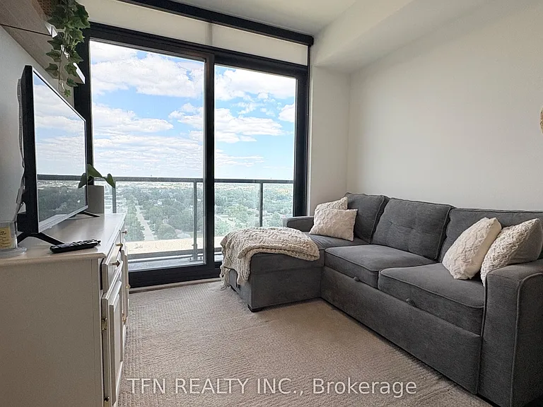 86 Dundas St E #1611 — Photo 3