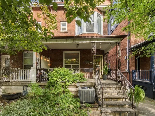 17 Delaware Ave, Toronto, ON M6H 2S8