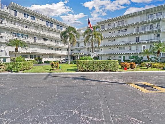 2nd image of 3500 S Ocean Blvd APT 219