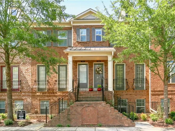 200 Alderwood Point, Sandy Springs, GA 30328